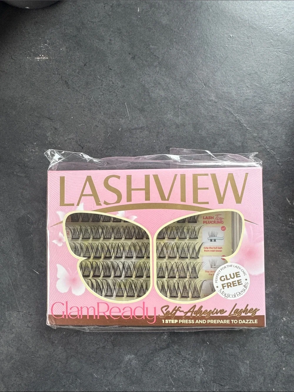 Lashview GlamReady Self-Adhesive fake eye Lashes Pink NWT